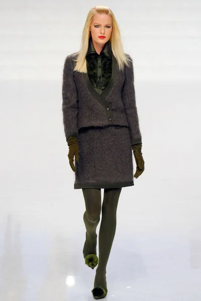 Look 34
